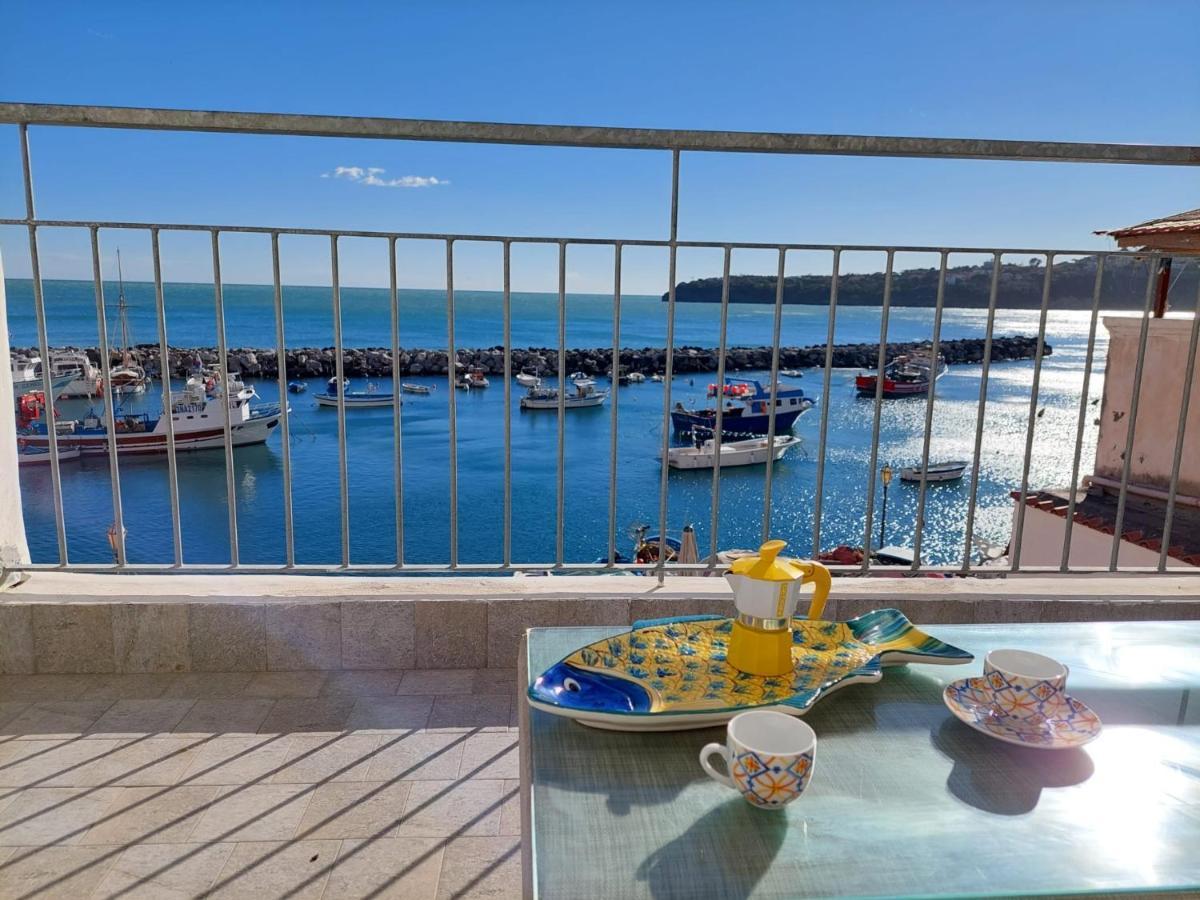 La Terrazza Di Maria Apartment Procida Exterior photo