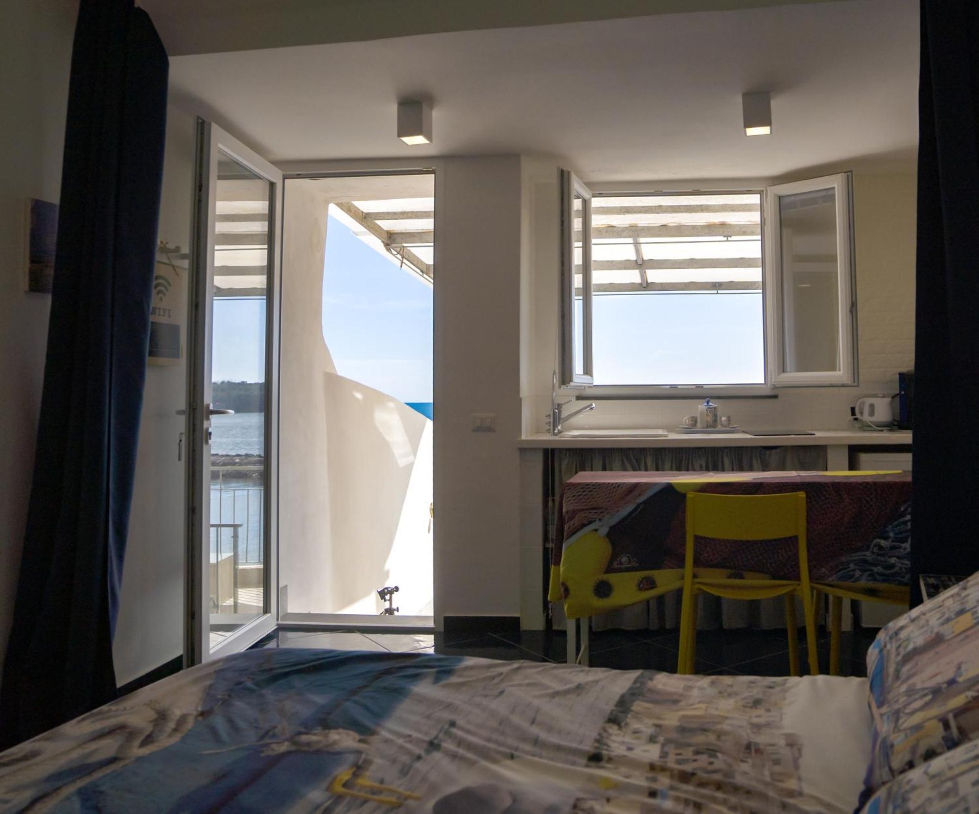 La Terrazza Di Maria Apartment Procida Exterior photo